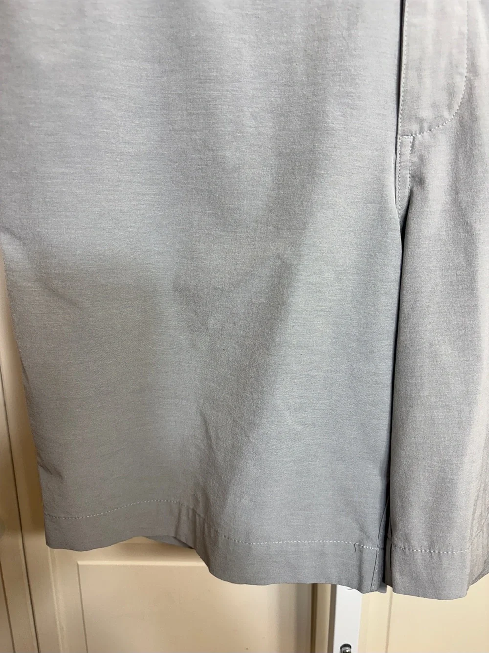 Faherty Light Gray Flat-Front Men's All Day Shorts Size 36